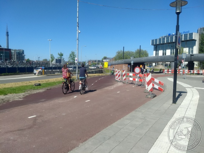 Bi-directional cycleway diversion Utrecht