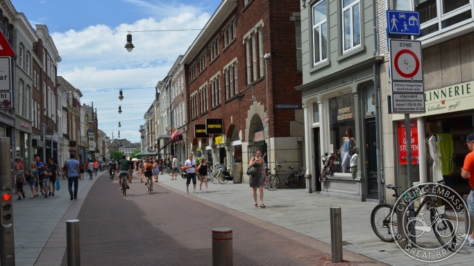 Motor traffic-free city centre of 's-Hertogenbosch, with cycling allowed