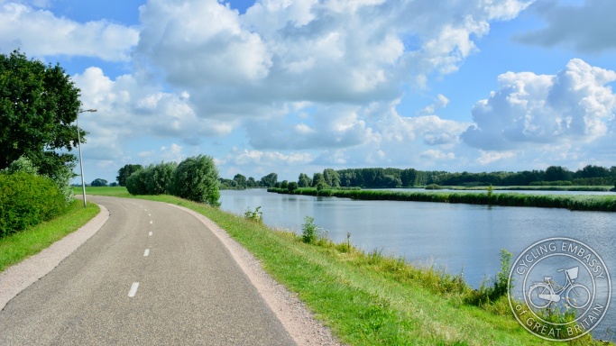 Rural cycle path, Zwolle, NL