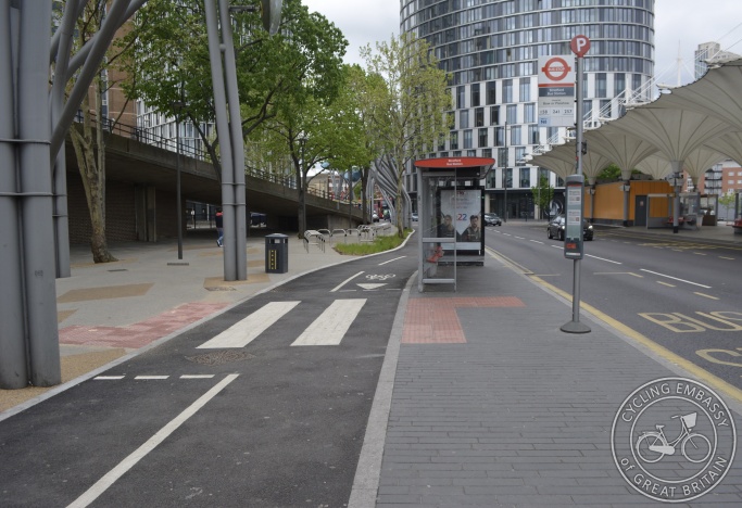 Protected cycleway with floating bus stop, Stratford, London