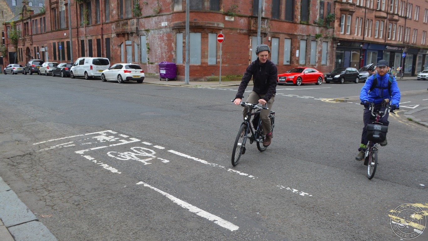 Glasgow bi-directional cycleway junction