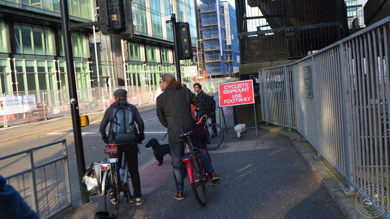 Glasgow Cyclists Dismount