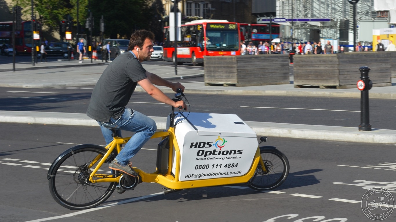 Two-wheeled business cargo bike